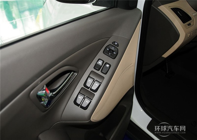 2015款 2.4L 自动四驱领先型 国IV