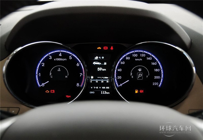 2015款 2.4L 自动四驱领先型 国IV