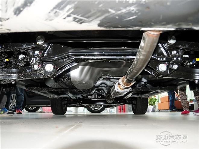 2015款 2.4L 自动两驱领先型 国V