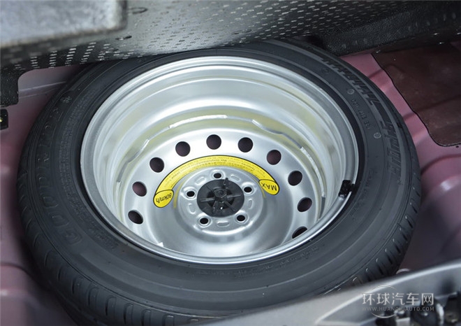 2015款 1.6L 手动尊贵型 国V