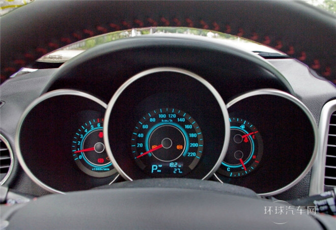 2015款 1.6L 手动俊酷型 国IV