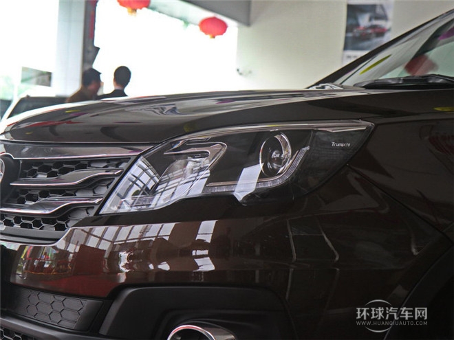 2015款 2.0L 自动两驱豪华导航版