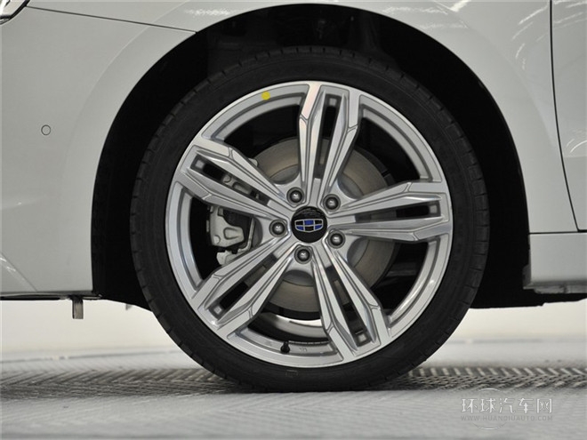 2015款 1.8T 标准型