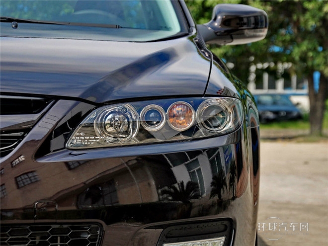 2015款 2.0L 自动超豪华型