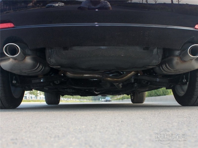 2015款 2.0L 自动豪华型