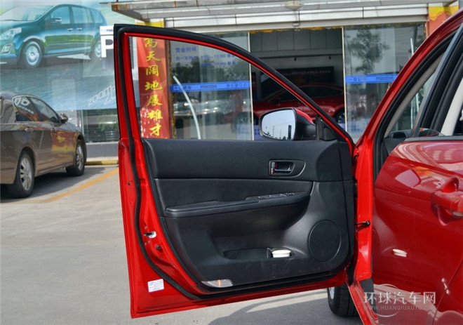 2015款 2.0L 自动时尚型