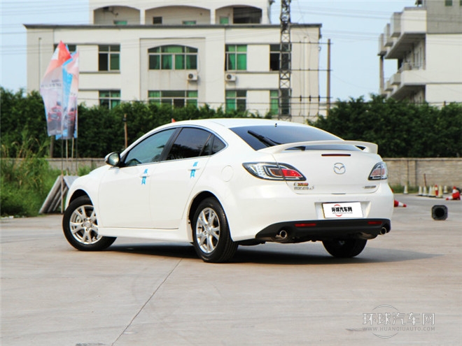 2015款 轿跑 2.0L 自动精英版