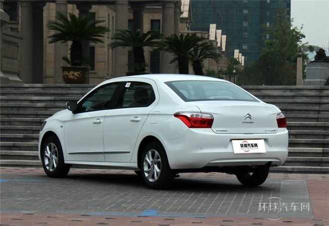 2015款 质尚版 1.6L 自动舒适型