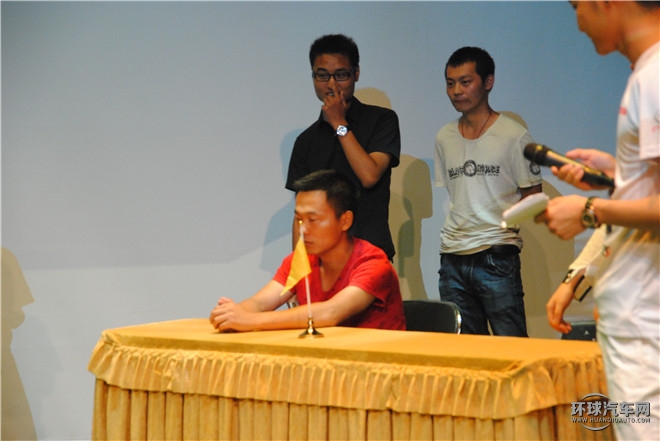 电影热潮席卷魔都 广汽传祺联合《电影新青年》走进上戏