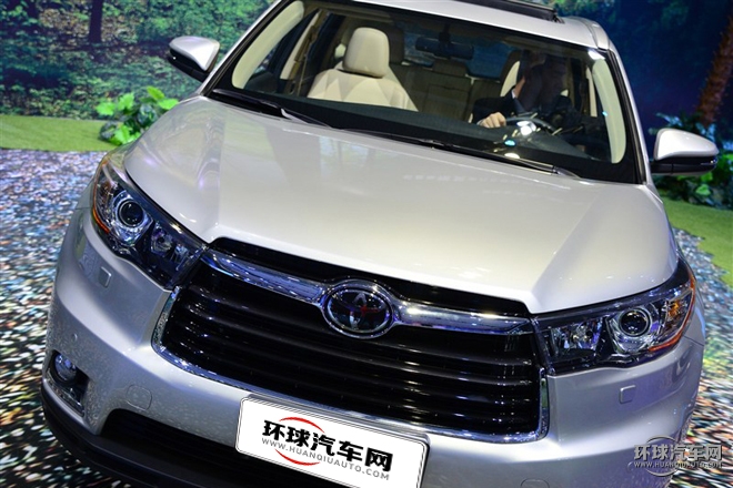 2015款 2.0T 四驱精英版 7座