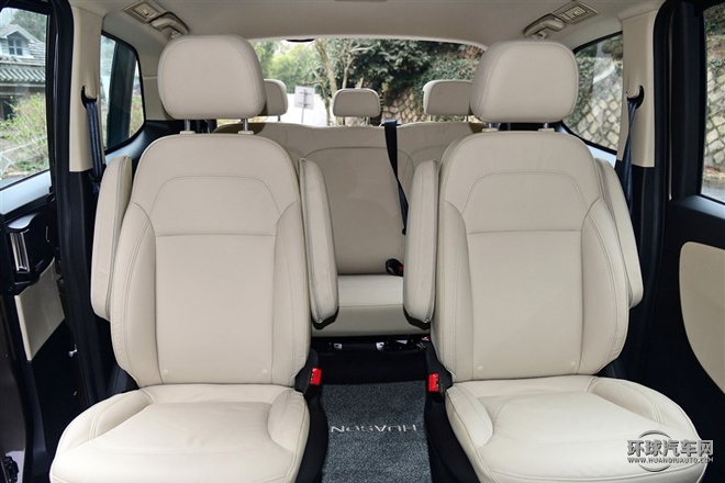 2015款 2.0T 自动豪华型