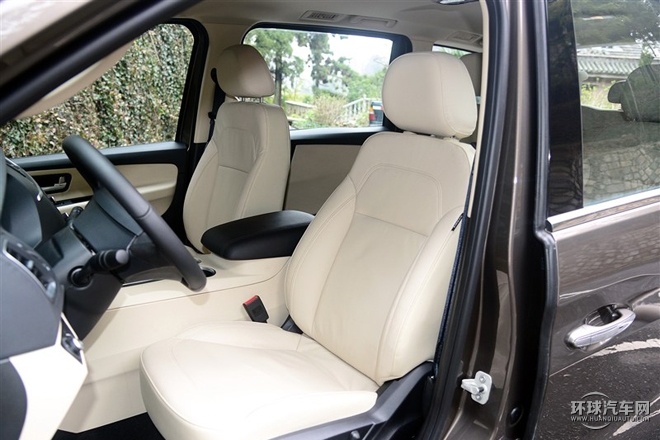 2015款 2.0T 自动旗舰型