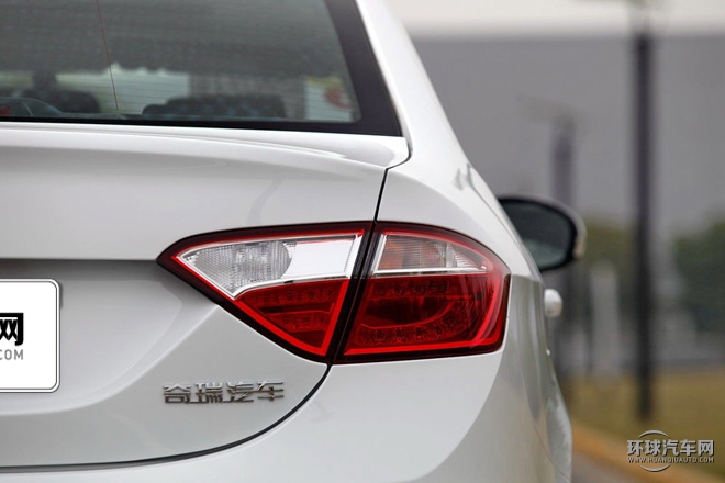 2015款 1.6L 手动致领版