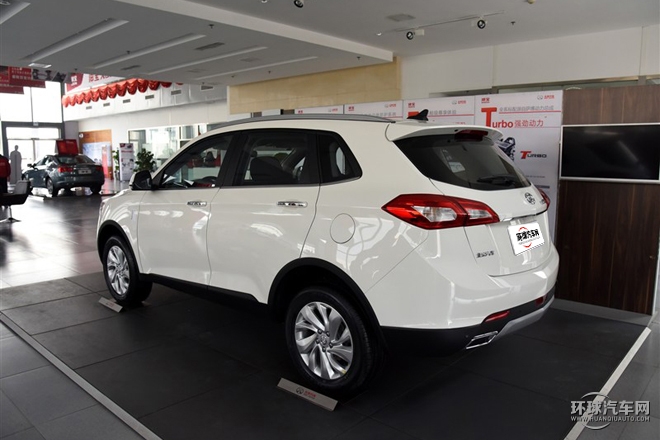 2015款 2.0T 手动舒适型