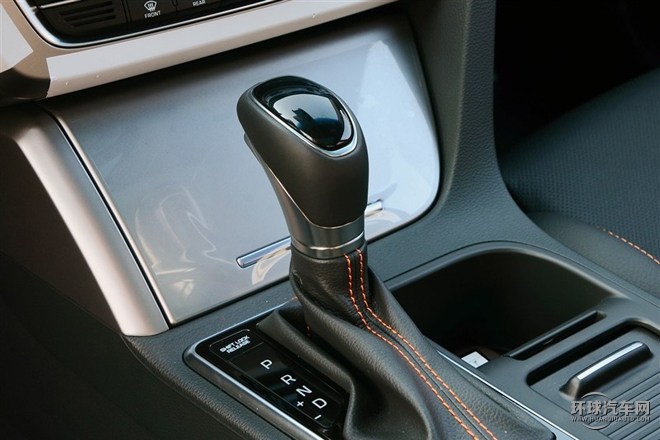 2015款 2.4L DLX尊贵型