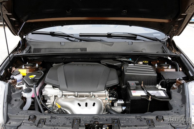 2015款 运动版 2.0L 自动豪华型