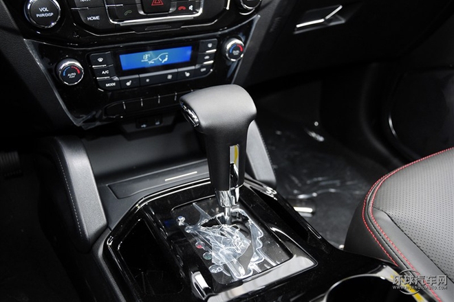 2015款 运动版 2.0L 自动豪华型