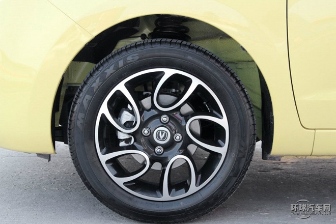 2015款 1.4L 手动尊贵型