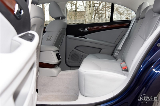 2015款 2.0T 豪华型