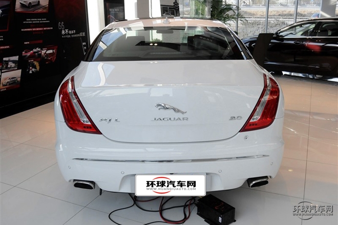 2015款 XJL 3.0 SC 两驱全景商务版