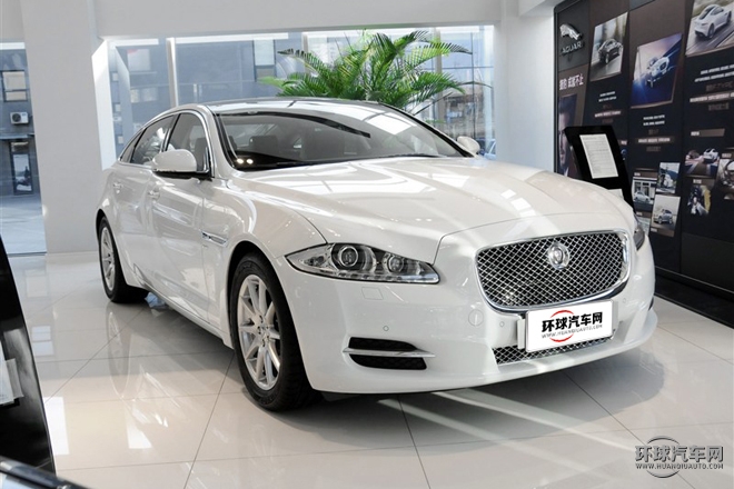 2015款 XJL 3.0 SC 两驱全景商务版