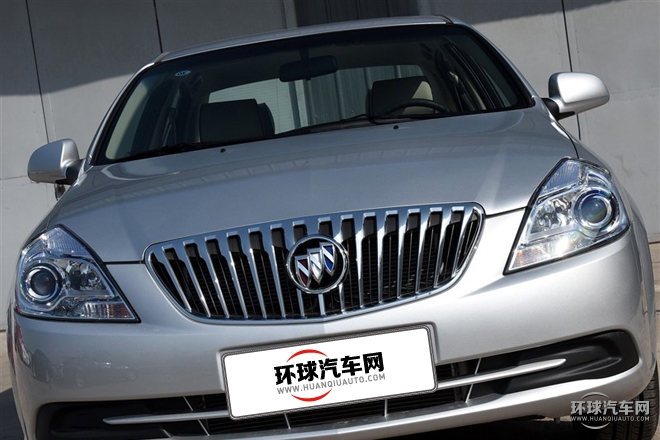 2015款 1.5L 自动经典型
