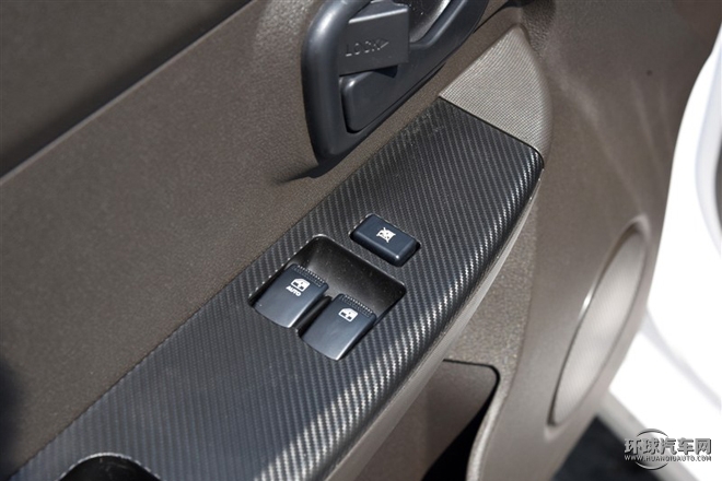 2015款 1.5L S 基本型 国V
