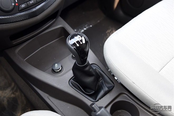2015款 1.5L S 基本型 国V