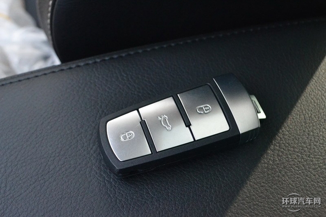 2015款 改款 2.0TSI 旗舰型