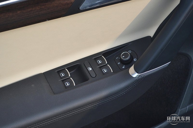 2015款 改款 2.0TSI 旗舰型