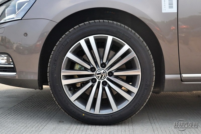 2015款 改款 2.0TSI 旗舰型