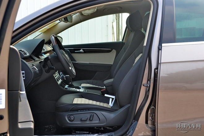2015款 改款 2.0TSI 旗舰型
