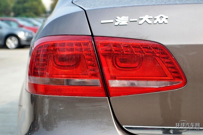 2015款 改款 2.0TSI 旗舰型