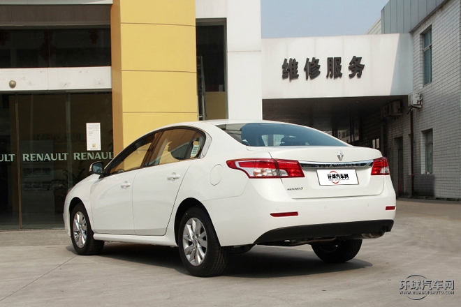 2015款 2.0L 时尚版