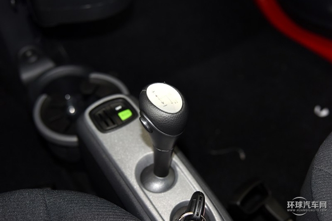 2015款 1.0 MHD 舒适畅游版