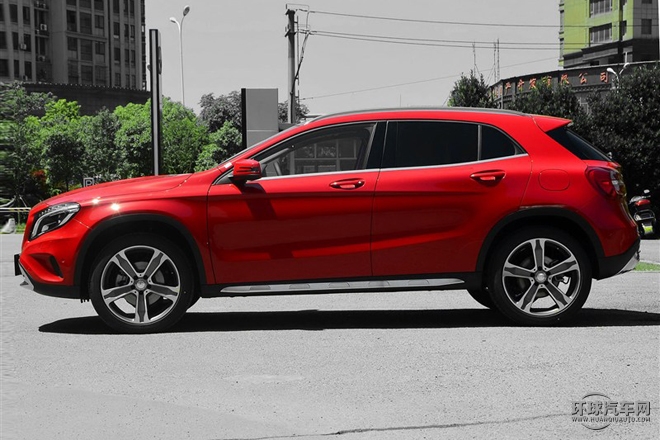 2015款 GLA 220 4MATIC 豪华型