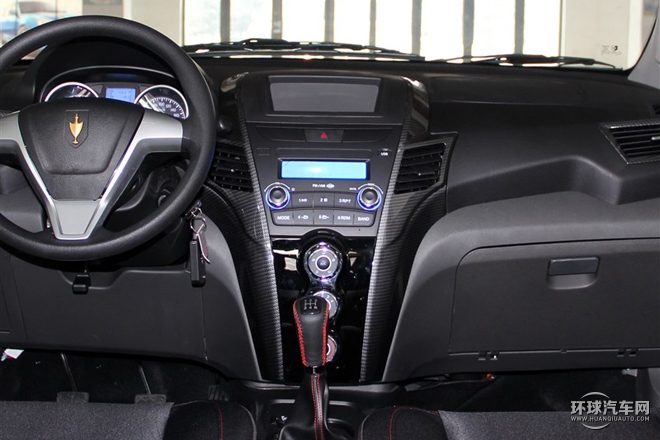 2015款 1.5L 手动精英型