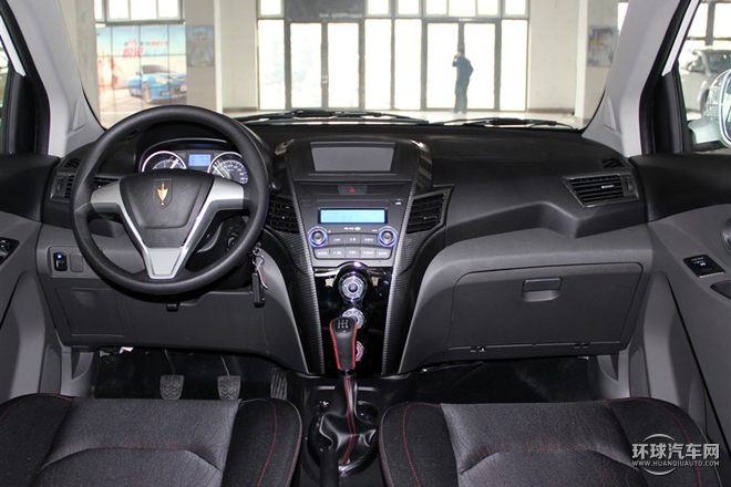 2015款 1.5L 手动精英型