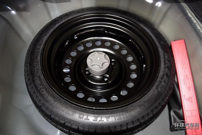 2015款 1.6L 自动豪华版