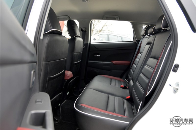 2015款 2.0L 自动两驱精英版