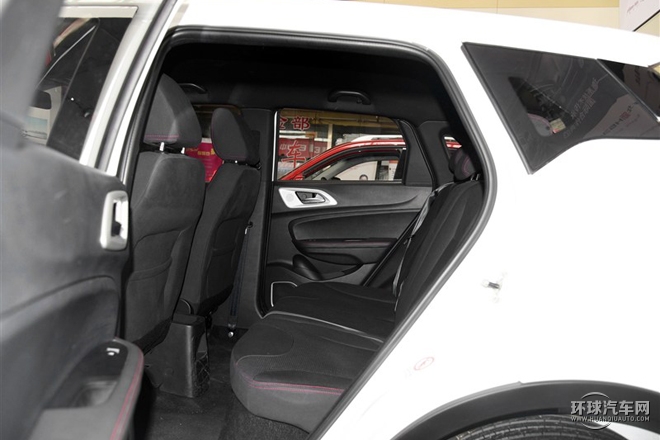 2015款 1.5T 手动都市型