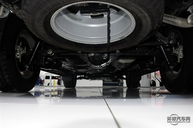 2015款 2.8T 四驱柴油尊享版5座