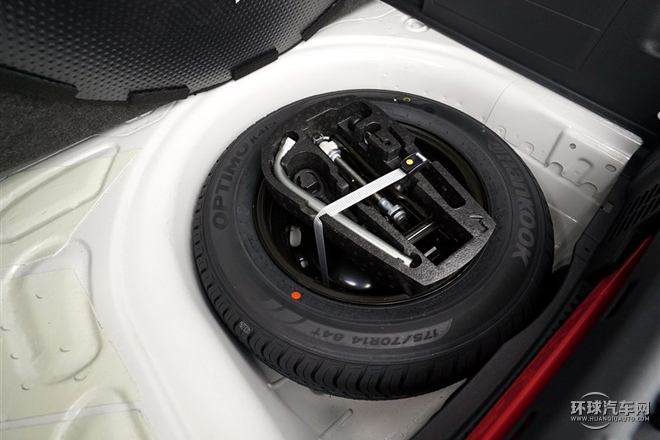2015款 1.6L 自动智行版