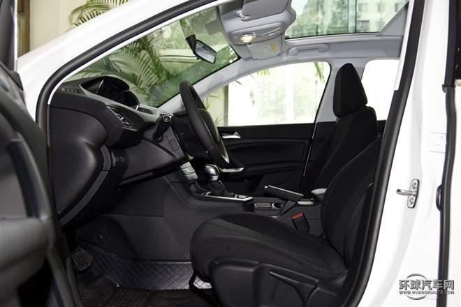 2015款 1.2T 自动劲驰版