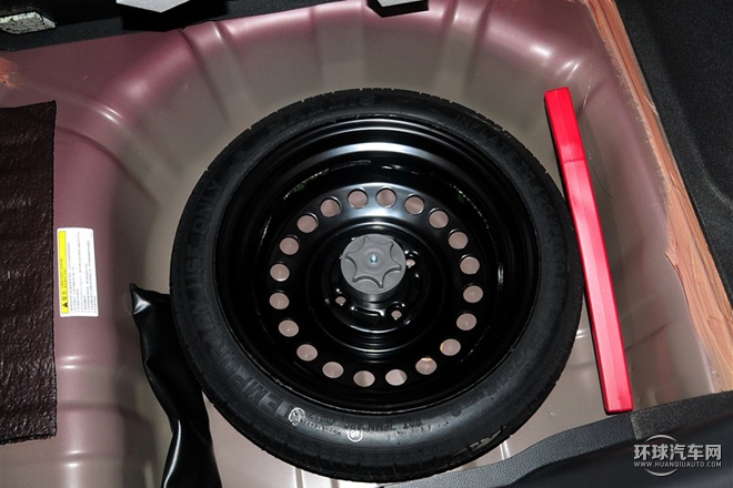 2015款 1.6L 手动北斗导航版