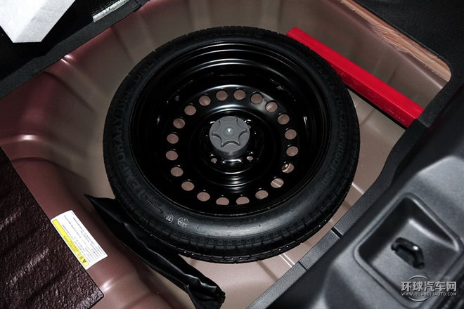 2015款 1.6L 手动豪华版