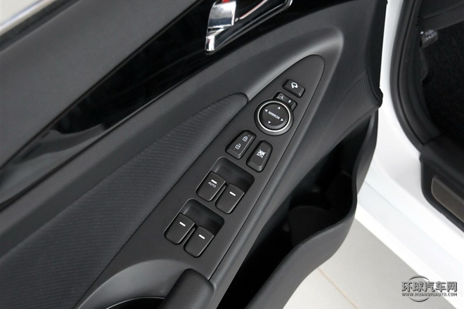 2015款 经典 2.0L 自动豪华版