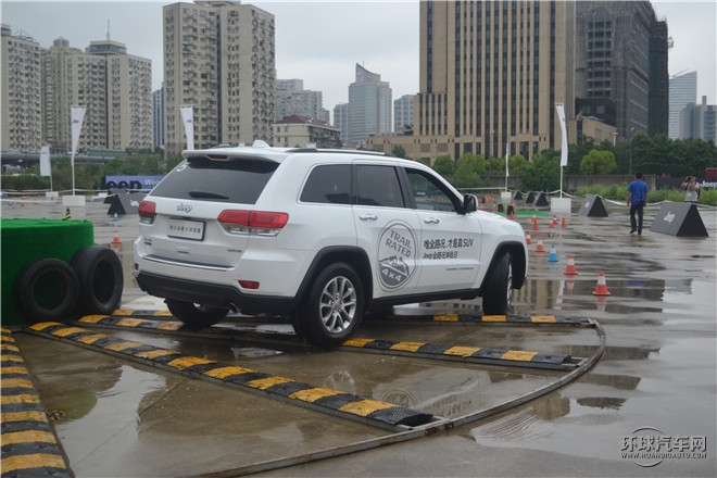 以全路况 定义真SUV  Jeep品牌体验日