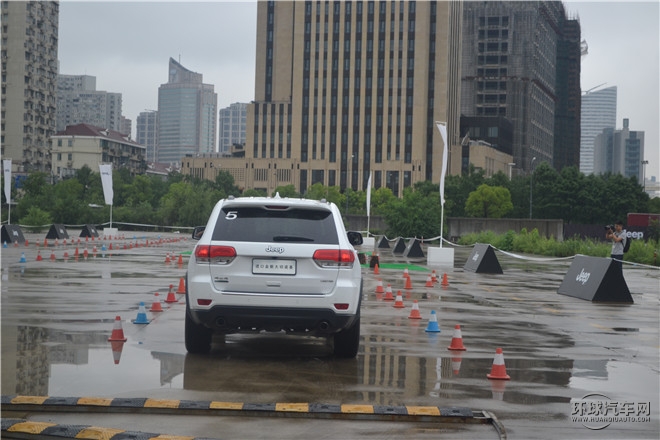 以全路况 定义真SUV  Jeep品牌体验日