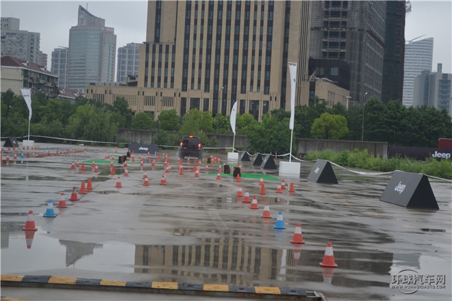 以全路况 定义真SUV  Jeep品牌体验日